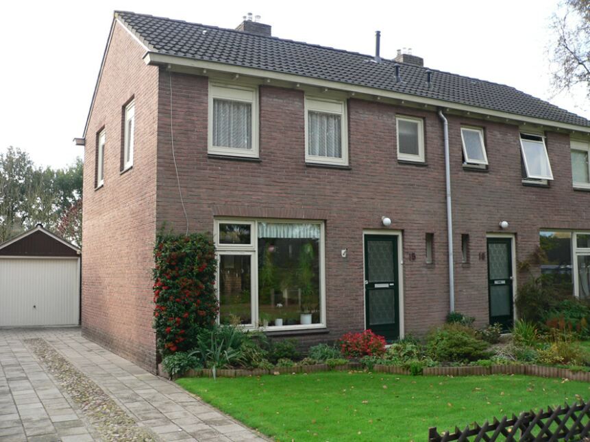 Middenlaan 15, 7991 AH Dwingeloo, Nederland