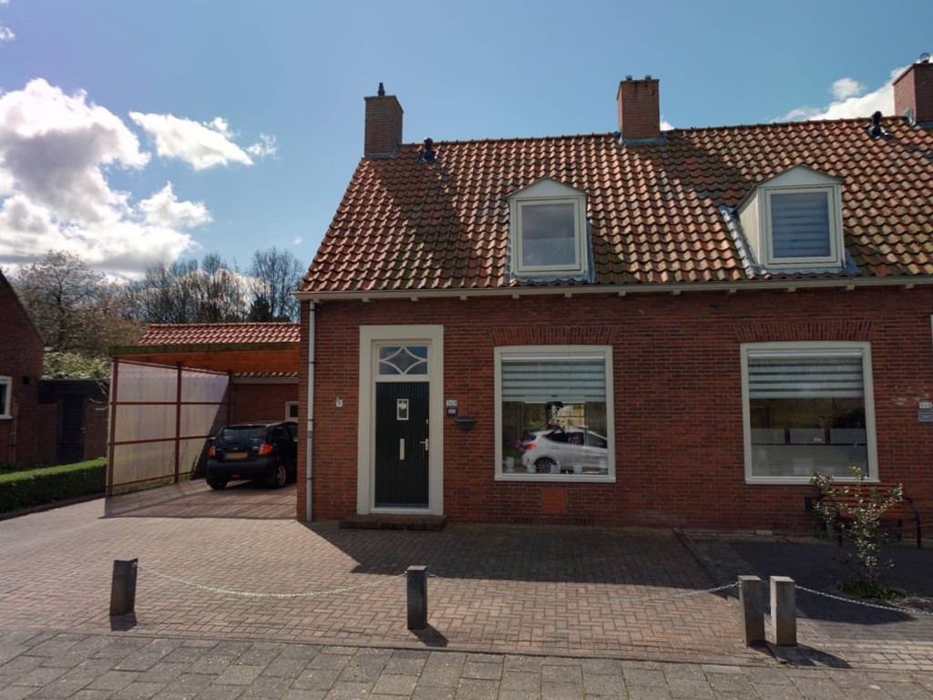 Burgemeester van Roijenstraat Oost 263, 9602 CH Hoogezand, Nederland