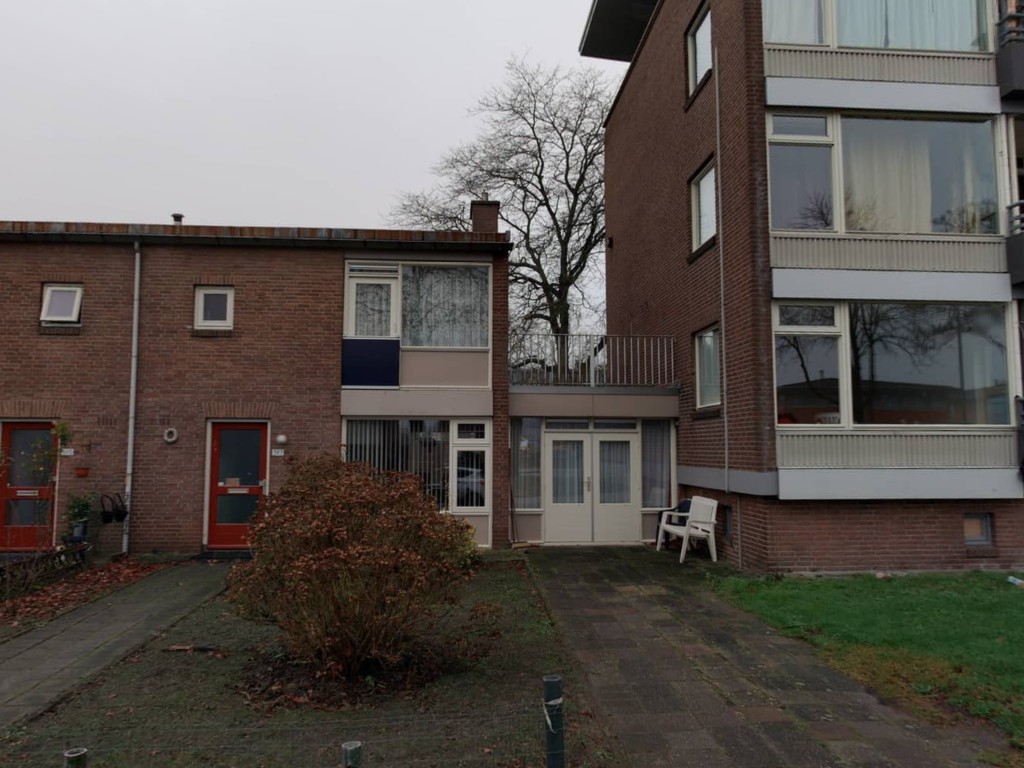 Nijkampenweg 397, 7815 GX Emmen, Nederland