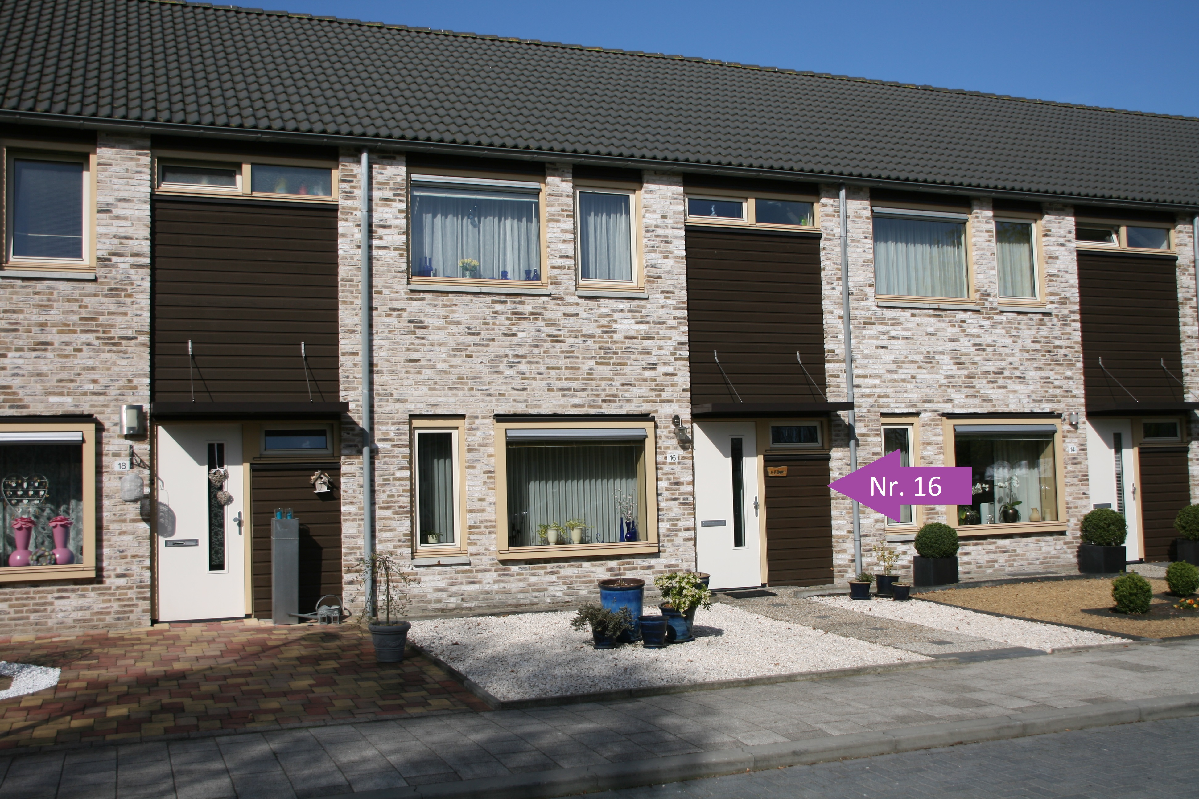 Curiestraat 16, 7909 BT Hoogeveen, Nederland