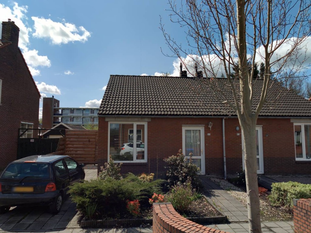Burgemeester van Roijenstraat Oost 191, 9602 CE Hoogezand, Nederland