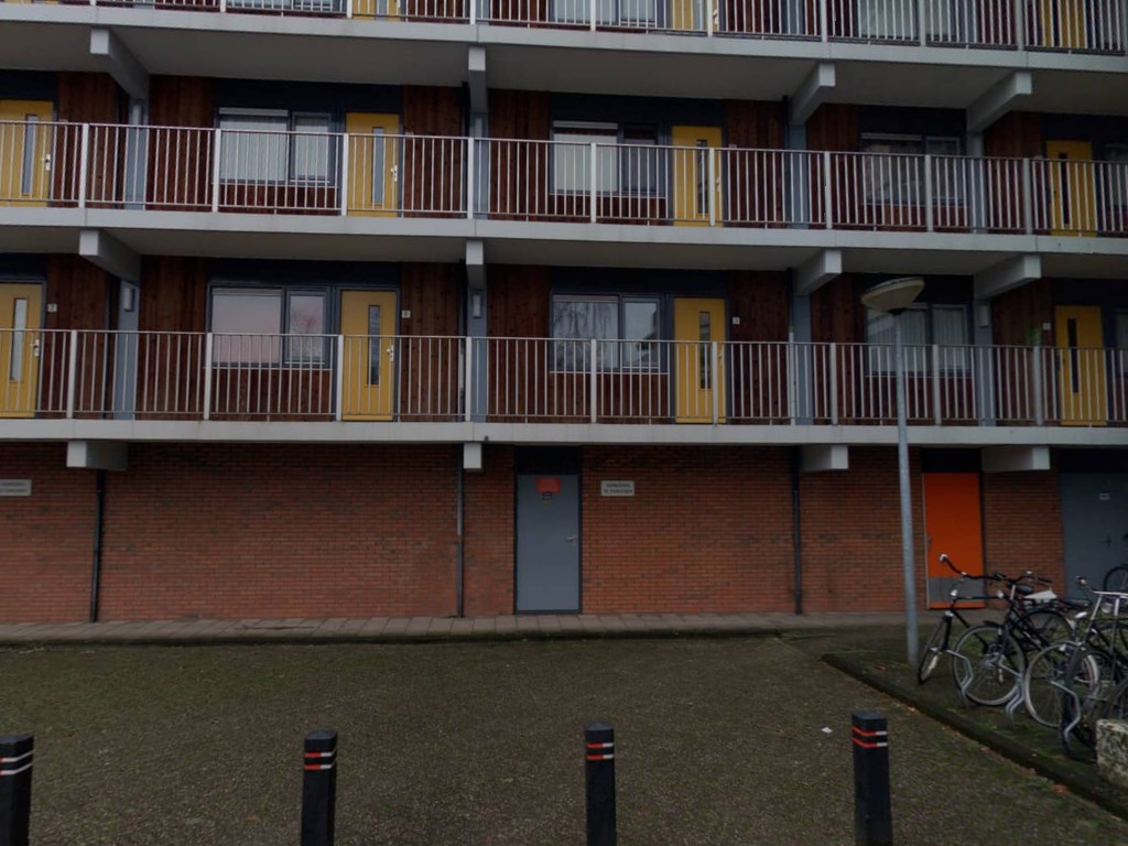 Oude Meerdijk 147, 7824 RT Emmen, Nederland