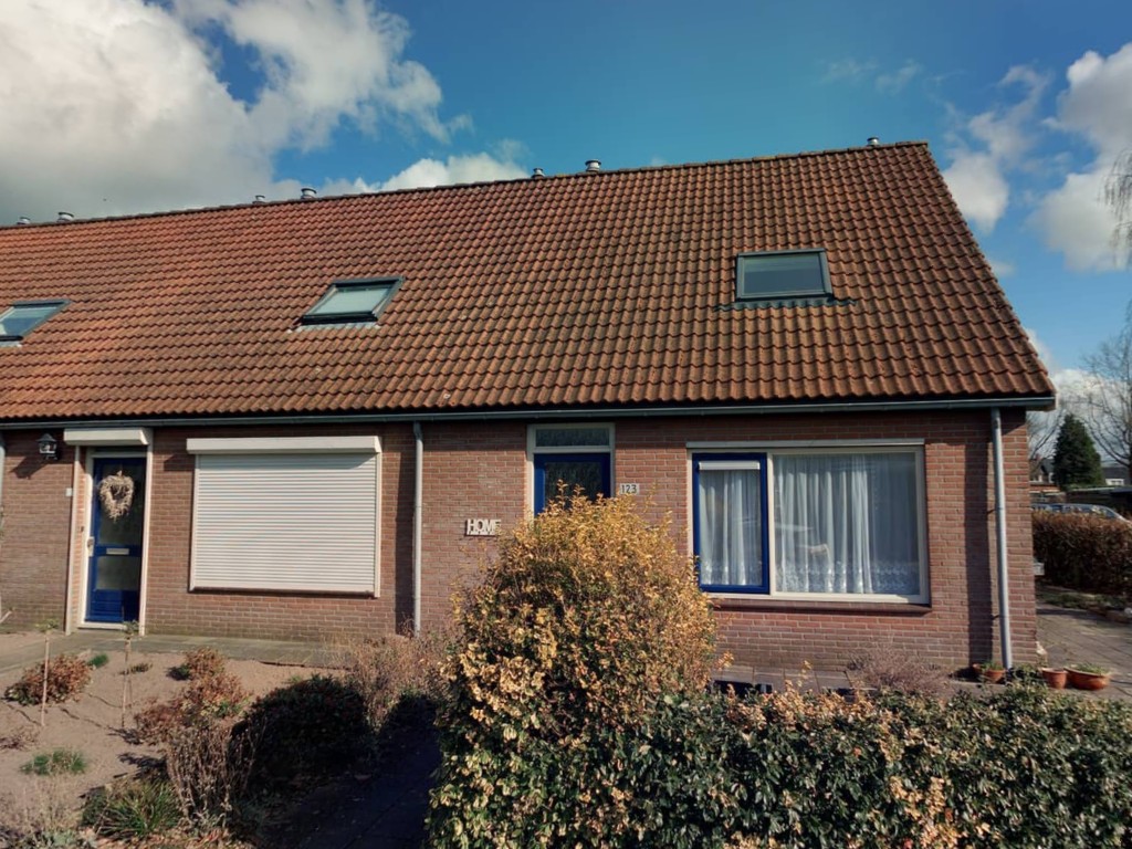 De Traden 121, 7826 HR Emmen, Nederland