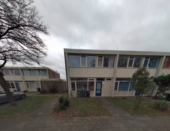 Stienackers 21, 7824 LH Emmen, Nederland