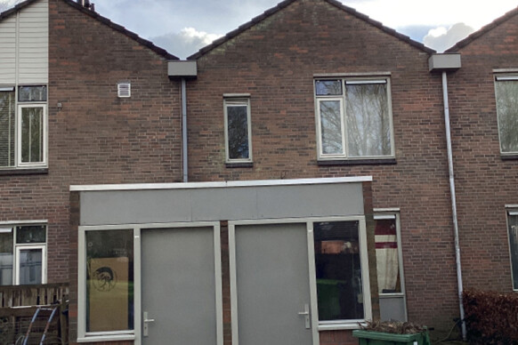 Beuzeveen 48