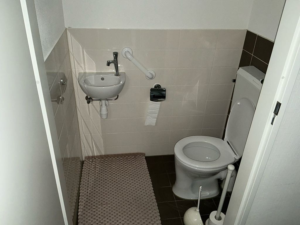 B. Van der Helststraat 2b