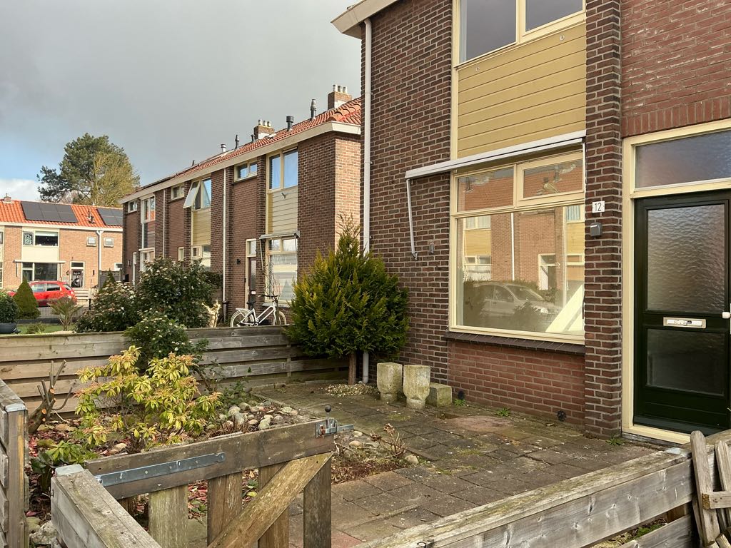 Doctor A.M. Dhontstraat 12