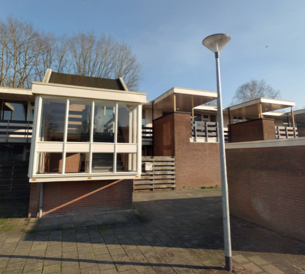 Laan van de Iemenhees 320, 7823 JR Emmen, Nederland