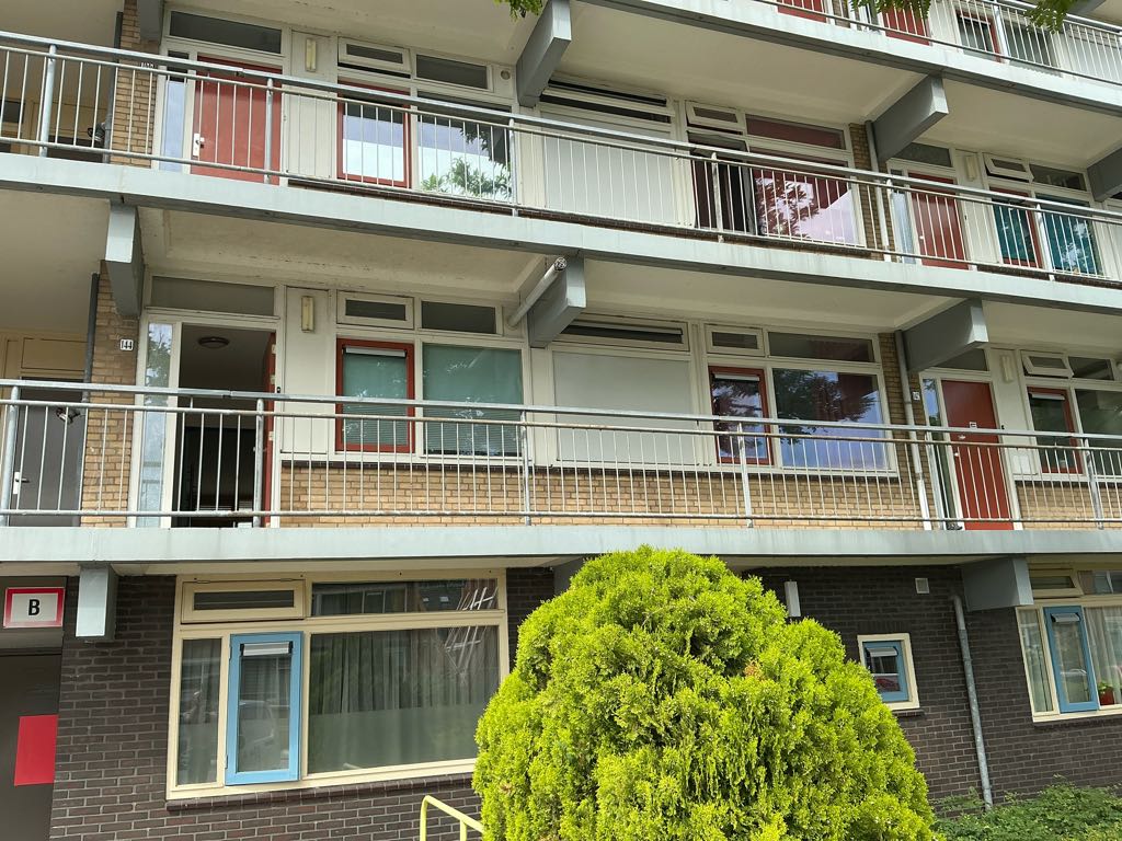 B. Van der Helststraat 144, 7944 XJ Meppel, Nederland
