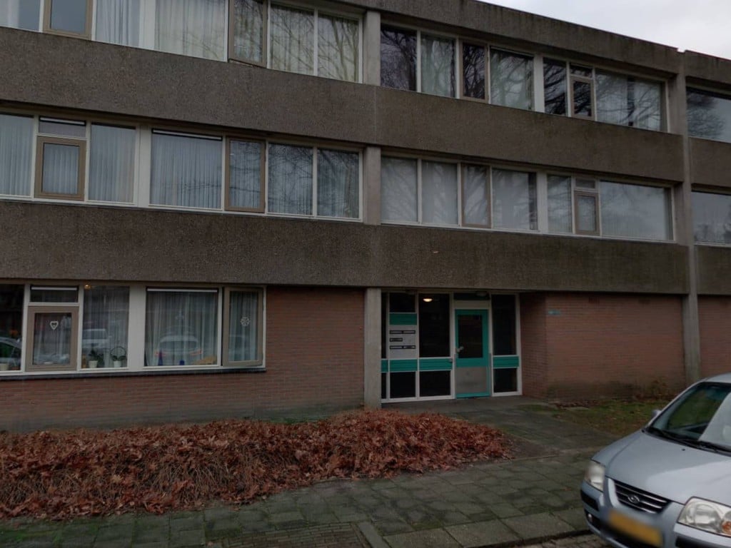 De Lemzijde 170, 7823 SM Emmen, Nederland