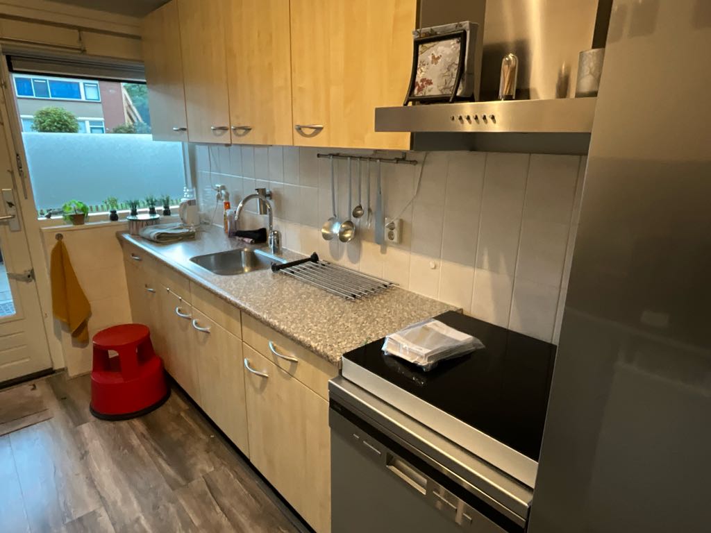 B. Van der Helststraat 118