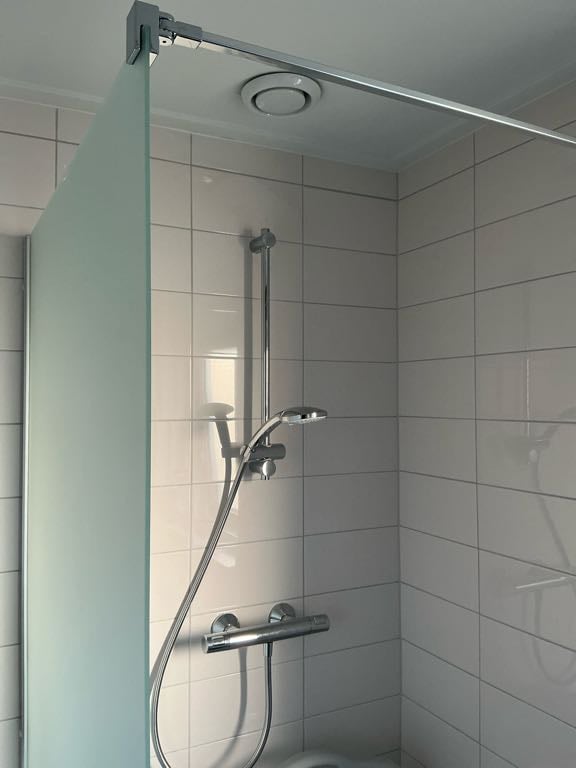 B. Van der Helststraat 5