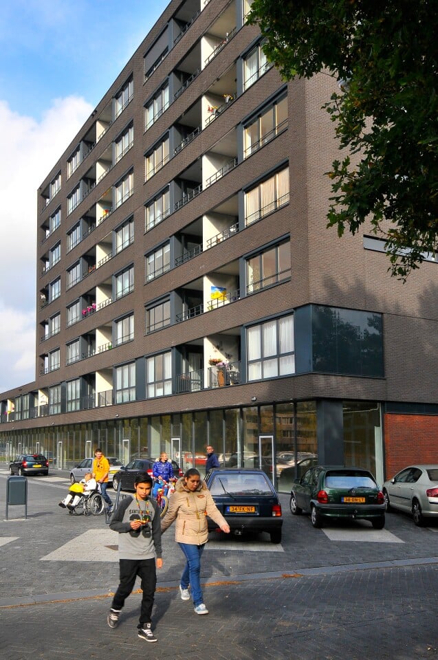 Houtweg 335, 7823 PT Emmen, Nederland