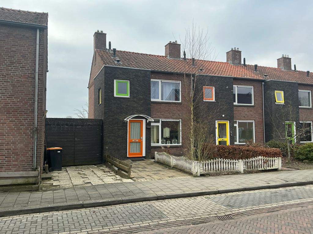 P. Dubbeldamstraat 18, 7902 JN Hoogeveen, Nederland
