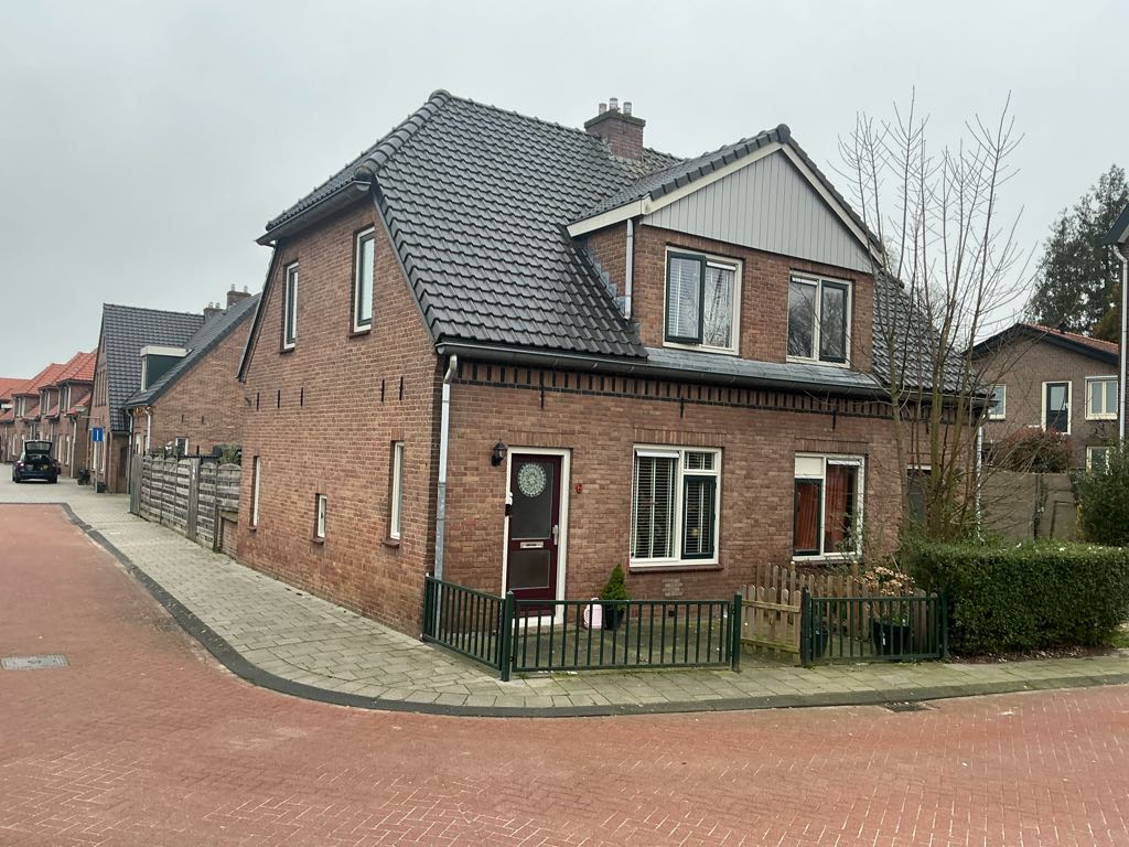 Irisstraat 6, 8331 ND Steenwijk, Nederland
