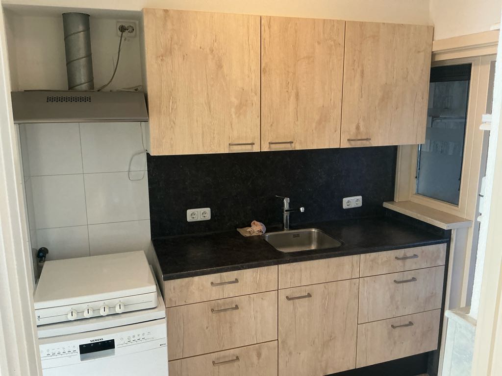 Dokter van de Veldestraat 11