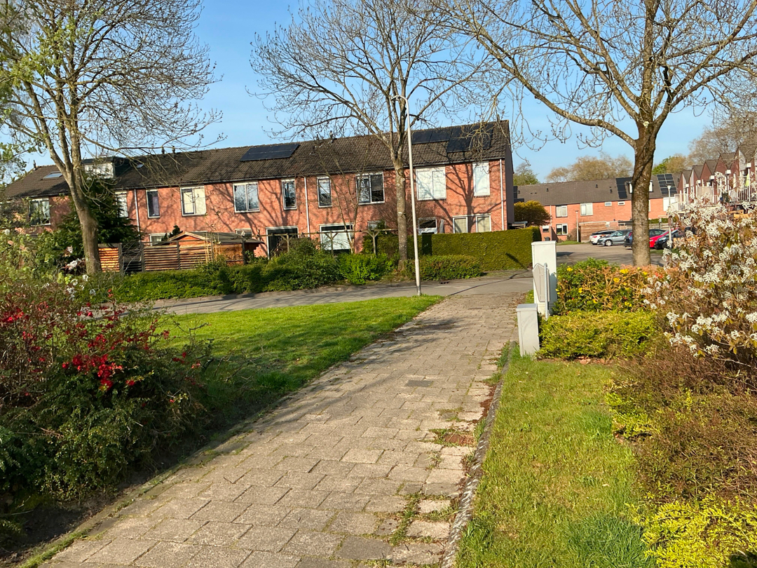 Hofstukken 84
