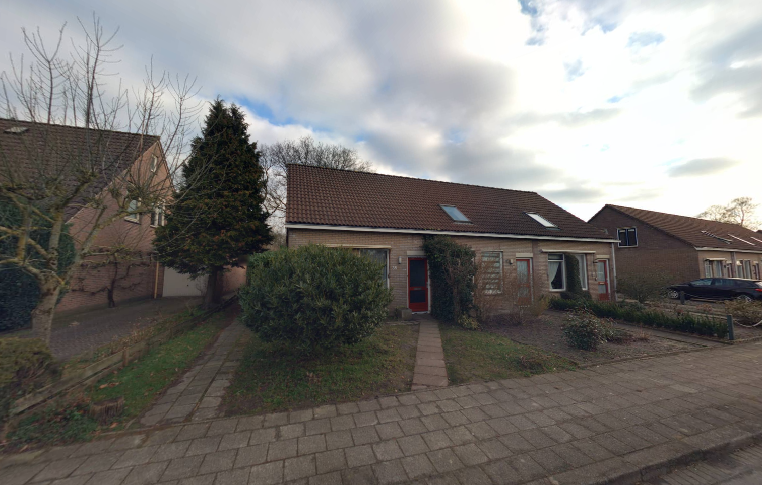 Pinksterbloem 38, 9302 BC Roden, Nederland