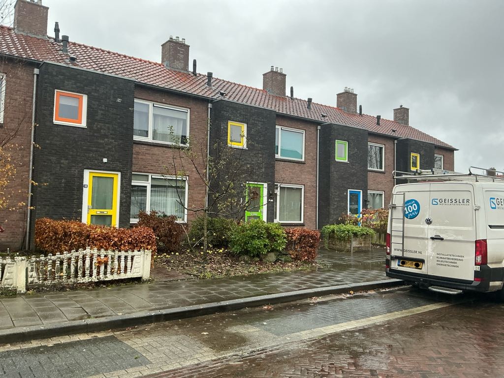 P. Dubbeldamstraat 14, 7902 JN Hoogeveen, Nederland