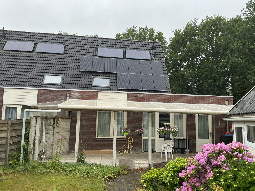 Middenweg 16