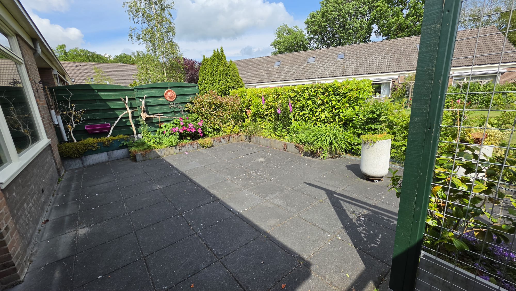 Mezenstraat 24