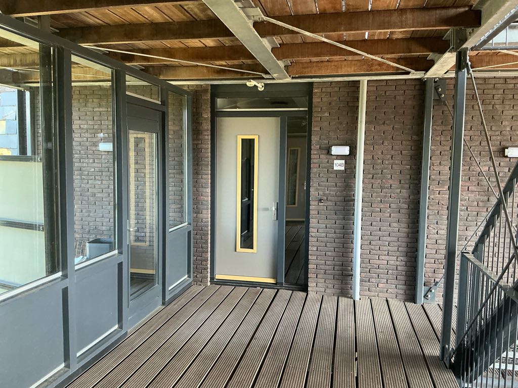 Jan van Riebeeckstraat 104B