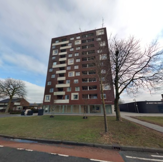 Middenhaag 135, Emmen, Nederland