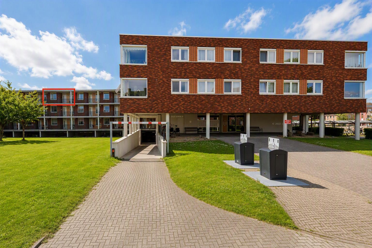 Helterbult 90, 9301 LW Roden, Nederland